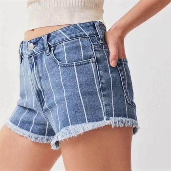 [J103] PACSUN High Rise Festival Striped Denim Cut Off Shorts - Picture 1 of 6